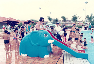 NTUC Pasir Ris Resort, 1988.
