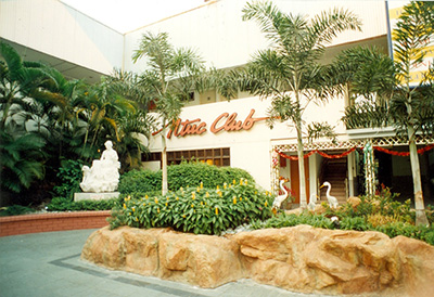 NTUC Club at Shenton Way, 1987. NTUC Pasir Ris Resort, 1988.